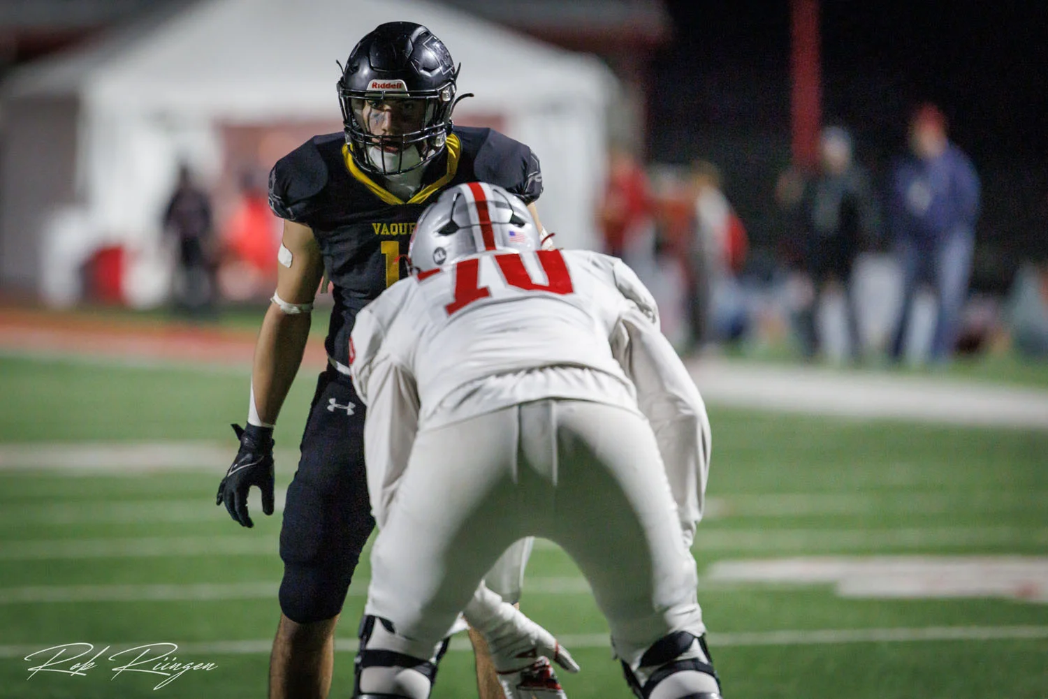 El Cap facing the Carmel Offense